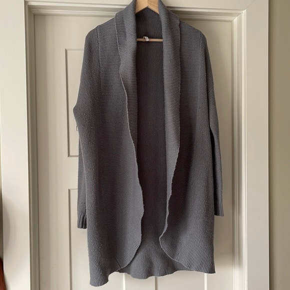 Cardigan - Picture 1 of 1